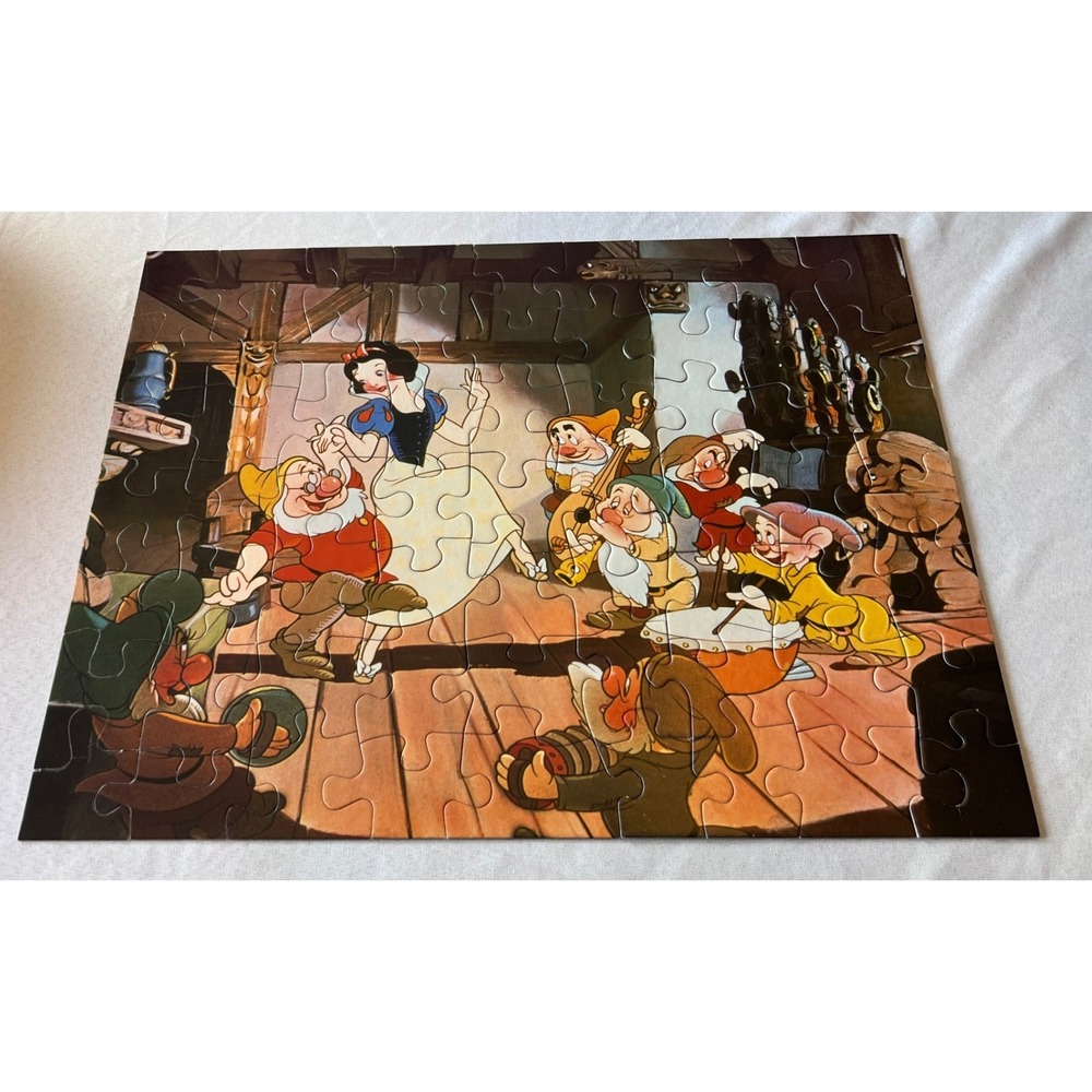 Vintage Jaymar Disney Snow White and the Seven Dwarfs 63 Piece Floor Puzzle 1733